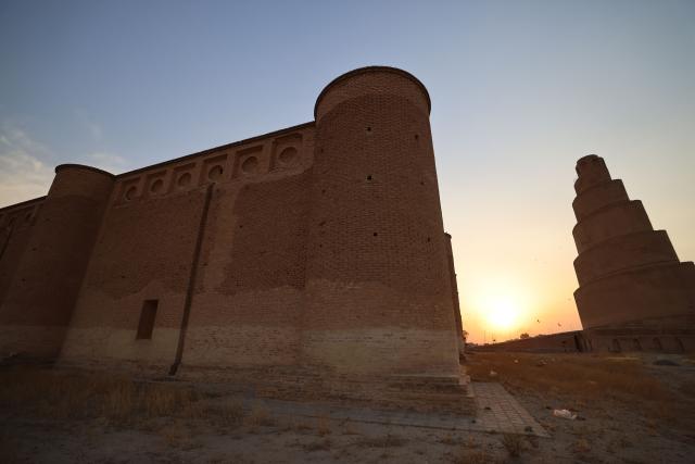 This picture shows the ancient Mosque of Samarra and Malwiya minaret in the city of Samarra, north of the Iraqi capital Baghdad on June 2, 2026. The Malwiya Mosque, also known as the Great Mosque of Samarra, is one of the oldest and most prominent Islamic mosques in Iraq. It was built by the Abbasid Caliph al-Mutawakkil between 848 and 851 CE. It gained international fame for its unique spiral minaret, considered an architectural masterpiece. The mosque is located in the city of Samarra, in the Salah ad-Din Governorate (approximately 125 km north of Baghdad). The mosque and its minaret are an integral part of the ancient city of Samarra, a UNESCO World Heritage Site. (Photo by AHMAD AL-RUBAYE / AFP)
