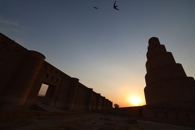 This picture shows the ancient Mosque of Samarra and Malwiya minaret in the city of Samarra, north of the Iraqi capital Baghdad on June 2, 2026. The Malwiya Mosque, also known as the Great Mosque of Samarra, is one of the oldest and most prominent Islamic mosques in Iraq. It was built by the Abbasid Caliph al-Mutawakkil between 848 and 851 CE. It gained international fame for its unique spiral minaret, considered an architectural masterpiece. The mosque is located in the city of Samarra, in the Salah ad-Din Governorate (approximately 125 km north of Baghdad). The mosque and its minaret are an integral part of the ancient city of Samarra, a UNESCO World Heritage Site. (Photo by AHMAD AL-RUBAYE / AFP)