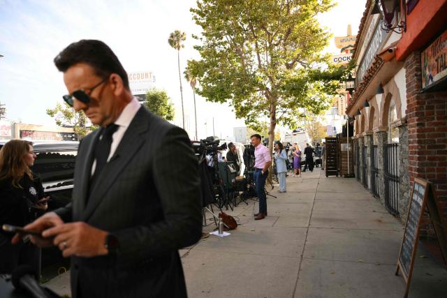 Members of the media set up outside of Don Antonio's restaurant, where Los Angeles mayoral candidate Spencer Pratt is holding his election night party, in Los Angeles, on June 2, 2026. (Photo by Patrick T. Fallon / AFP)