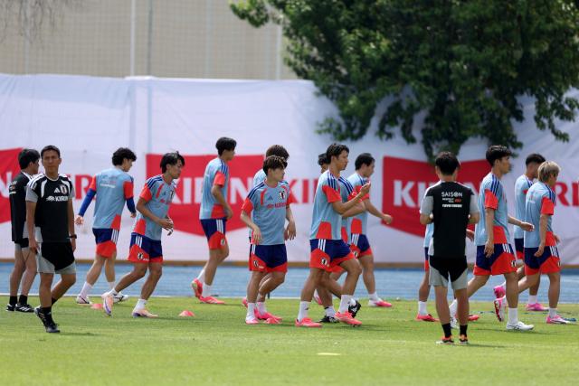 Japan's players take part in a training session at the Tigres Training Centre (CET) in San Nicolas de los Garza, near Monterrey, Mexico on June 3, 2026, ahead of the FIFA 2026 World Cup football tournament. (Photo by Julio Cesar AGUILAR / AFP)
