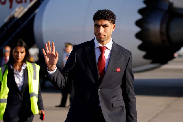 Morocco’s defender Achraf Hakimi arrives with team Morocco at Newark Liberty International Airport (EWR) in Newark, New Jersey, on June 3, 2026 ahead of the FIFA World Cup. (Photo by Leonardo MUNOZ / AFP)