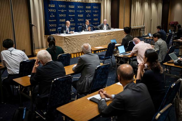 Egypt's Foreign Minister Badr Abdel Ati  (C) attends a press conference at the Foreign Correspondents' Club of Japan (FCCJ) in Tokyo on June 4, 2026. (Photo by Yuichi YAMAZAKI / AFP)