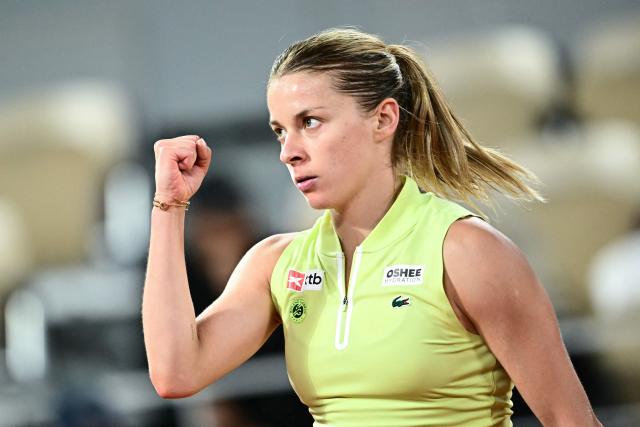 Poland's Maja Chwalinska reacts after a point as she plays against Russia's Diana Shnaider during their women's semi final singles match on day 12 of the French Open tennis tournament on Court Philippe-Chatrier at the Roland-Garros Complex in Paris on June 4, 2026. (Photo by JULIEN DE ROSA / AFP)