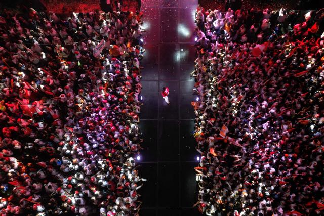 Peru's presidential candidate for the Fuerza Popular party, Keiko Fujimori, speaks to supporters during her closing campaign rally in Lima on June 4, 2026. Right-wing candidate Keiko Fujimori and leftist Roberto Sanchez will face off in Peru's presidential runoff on June 7, 2026. (Photo by Anthony NINO DE GUZMAN / AFP)