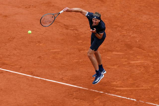 Germany's Alexander Zverev serves to Czech Republic's Jakub Mensik during their men's semi final singles match on day 13 of the French Open tennis tournament on Court Philippe-Chatrier at the Roland-Garros Complex in Paris on June 5, 2026. (Photo by Thomas SAMSON / AFP)