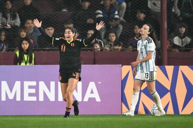 Peru's midfielder #11 Cherrie Cox celebrates an equalising goal during the CONMEBOL Nations League Women football match between Argentina and Peru at the Florencio Sola stadium in Buenos Aires on June 5, 2026. (Photo by Luis ROBAYO / AFP)