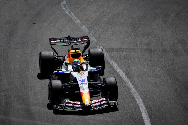 Racing Bulls' British driver Arvid Lindblad takes part in the third practice session at the Monaco street circuit in Monaco, ahead of the Monaco Formula 1 Grand Prix, on June 6, 2026. (Photo by Andrej ISAKOVIC / AFP)
