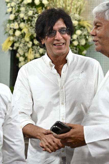 Bollywood actor Chunky Panday arrives to offer funeral prayers for film producer Pahlaj Nihalani in Mumbai on June 6, 2026. (Photo by SUJIT JAISWAL / AFP)