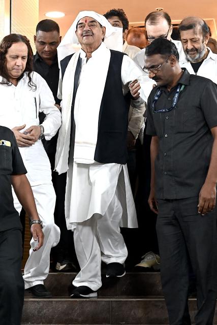 Bollywood actor Shatrughan Sinha leaves after offering funeral prayers for film producer Pahlaj Nihalani in Mumbai on June 6, 2026. (Photo by SUJIT JAISWAL / AFP)