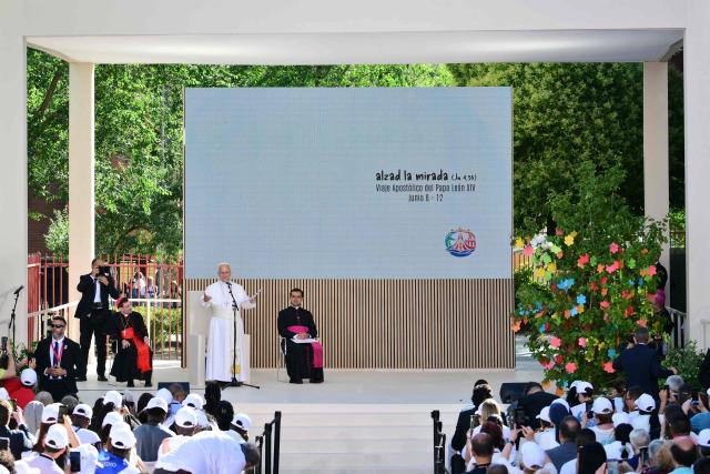 Pope Leo XIV delivers a speech during his visit to Caritas charity's centre for homeless people “Cedia 24 horas” in Lucero neighbourhood in Madrid, on June 6, 2026. Pope Leo XIV is visiting Spain June 6-12 with stops in Madrid, Barcelona, and the Canary Islands, where he will meet with migrants and organisations dedicated to helping them. (Photo by Stefano RELLANDINI / AFP)