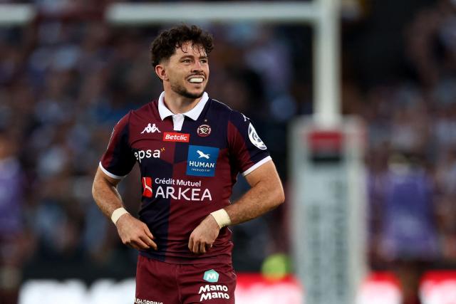 Bordeaux' French fly half Hugo Reus looks on during the French Top14 rugby union match between Union Bordeaux-Begles (UBB) and ASM Clermont Auvergne at the Chaban-Delmas Stadium in Bordeaux, south-western France on June 6, 2026. (Photo by ROMAIN PERROCHEAU / AFP)