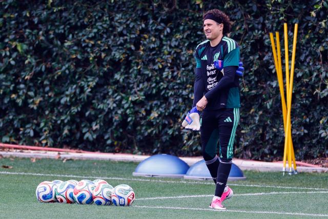Mexico's goalkeeper Guillermo Ochoa adjusts his gloves during a training session ahead of the FIFA 2026 World Cup at Centro de Alto Rendimiento in Mexico City on June 6, 2026. (Photo by Rodrigo Oropeza / AFP)
