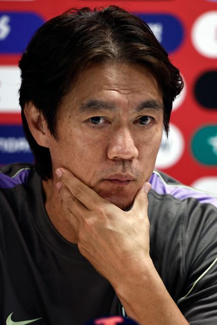 South Korea's coach Myung-Bo Hong looks on during a press conference before a training session at the Verde Valle training ground in Zapopan, Jalisco state, Mexico, on June 6, 2026, ahead of the FIFA 2026 World Cup football tournament. (Photo by Ulises Ruiz / AFP)