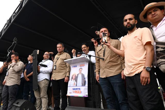Colombia's presidential candidate for the Pacto Historico party, Ivan Cepeda, speaks during a campaign rally in Cali, Colombia on June 6, 2026. Colombia will hold the runoff presidential election on June 21. (Photo by Joaquin SARMIENTO / AFP)