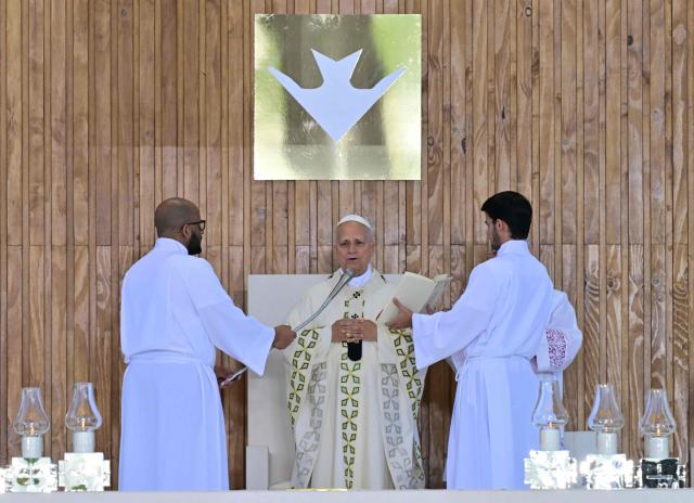 Pope Leo XIV leads the Holy Mass in the Plaza de Cibeles in Madrid on June 7, 2026. Pope Leo XIV is visiting Spain June 6-12 with stops in Madrid, Barcelona, and the Canary Islands, where he will meet with migrants and organisations dedicated to helping them. (Photo by Stefano RELLANDINI / AFP)