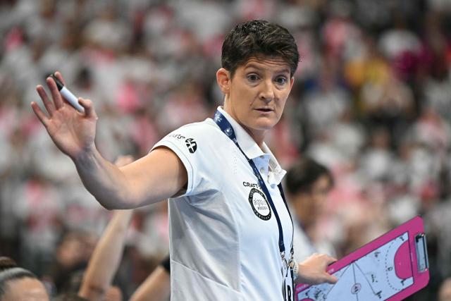 Brest Bretagne's French head coach Raphaelle Tervel reacts during the EHF Women's Handball Champions League third place match between Brest Bretagne Handball and CSM Bucuresti in Budapest on June 7, 2026. (Photo by Attila KISBENEDEK / AFP)