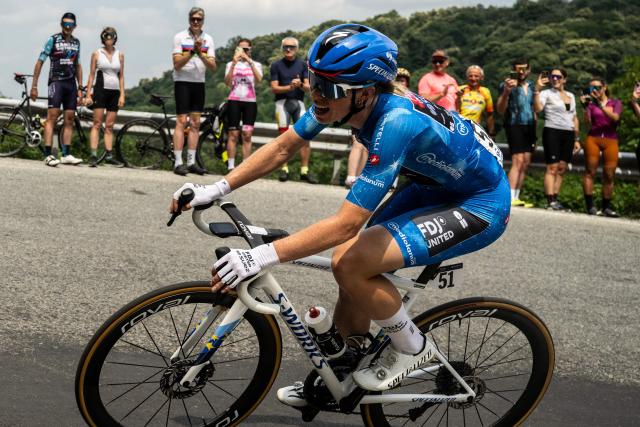 FDJ SUEZ Dutch cyclist Demi Vollering wearing the best climber's blue jersey (Maglia Azzura) rides during the 9th stage of the Giro d'Italia Women 2026 - Tour of Italy Women cycling race between Saluzzo and Saluzzo, Italy, on June 7, 2026. (Photo by MARCO BERTORELLO / AFP)
