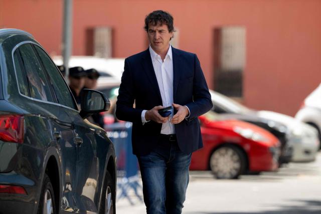 (FILES) David Sanchez Perez-Castejon, the brother of Spain's Prime Minister Pedro Sanchez leaves the Provincial Court of Badajoz, in Badajoz on May 28, 2026. The trial of the Spanish prime minister’s brother over an alleged case of favoritism to obtain a public post was concluded and is now awaiting a verdict as of Tuesday, in one of the main legal fronts affecting Pedro Sanchez. The trial has been held since May 28 in Badajoz, in Extremadura, where the events allegedly took place. (Photo by JORGE GUERRERO / AFP)