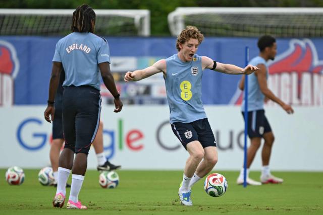 England's forward #18 Anthony Gordon practices during a training session as part of the team's preparation for its FIFA World Cup football tournament opening match against Croatia at the team's training camp in Palm Beach Gardens on June 9, 2026. (Photo by CHANDAN KHANNA / AFP)