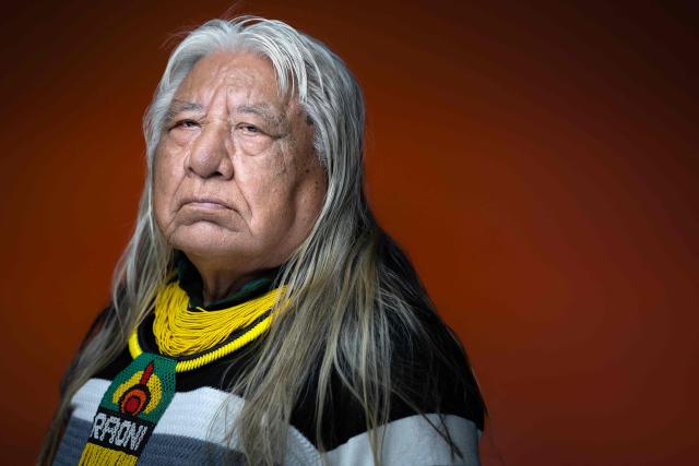 Indigenous chief Megaron Txucarramae, a leader of Brazil's Indigenous Kayapo people, poses during a photo session on June 9, 2026 in Paris. Megaron is the nephew of Brazil's most iconic Indigenous leader, Raoni Metuktire. (Photo by Joel Saget / AFP)