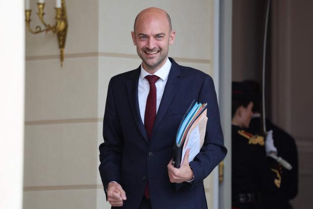 France's Foreign Affairs Minister Jean-Noel Barrot leaves after the weekly cabinet meeting at the Elysee Palace in Paris on June 10, 2026. (Photo by Ludovic MARIN / AFP)