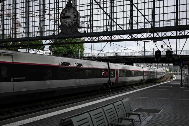 This photograph shows a TGV high-speed train at an empty platform of the Saint-Jean railway station during a nationwide strike of French national railway company SNCF workers in Bordeaux, south-western France, on June 10, 2026. Some TGV high-speed trains are cancelled on June 10, morning, as well as regional and suburban trains, as part of a 24-hour strike organized by SNCF unions as the four representative rail unions — CGT-Cheminots, UNSA-Ferroviaire, SUD-Rail and CFDT-Cheminots — called a one-day walkout for their first joint national action since late 2024, to denounce internal restructuring and demand higher wages. (Photo by Philippe LOPEZ / AFP)