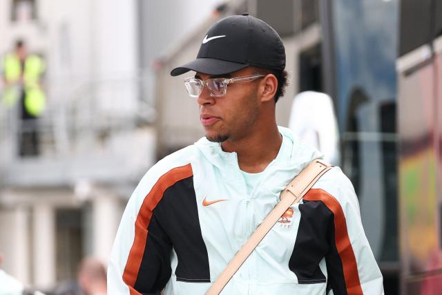 France's forward #20 Desire Doue arrives at Logan Aeropuerto Internacional in Boston, Massachusetts on June 10 2026, ahead of the FIFA 2026 World Cup football tournament. (Photo by Franck FIFE / AFP)