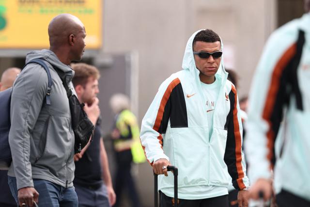 France's forward #10 Kylian Mbappe arrives at Logan Aeropuerto Internacional in Boston, Massachusetts on June 10 2026, ahead of the FIFA 2026 World Cup football tournament. (Photo by Franck FIFE / AFP)