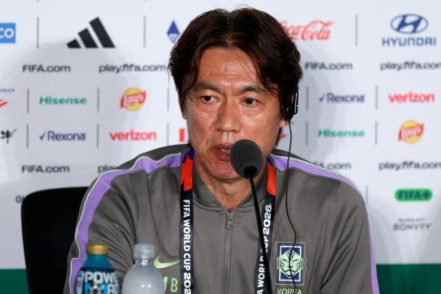 South Korea's head coach Hong Myung-bo gives a press conference at the Guadalajara Stadium in Zapopan, Mexico on June 10, 2026, on the eve of the 2026 World Cup football match between South Korea and the Czech Republic. (Photo by Ulises Ruiz / AFP)