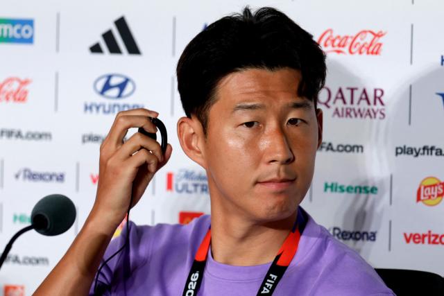 South Korea's forward #07 Son Heung-min gestures during a press conference at the Guadalajara Stadium in Zapopan, Mexico on June 10, 2026, on the eve of the 2026 World Cup football match between South Korea and the Czech Republic. (Photo by Ulises Ruiz / AFP)