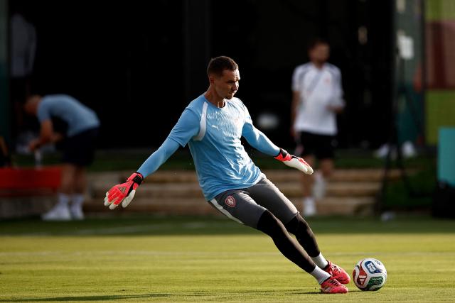 Czech Republic's goalkeeper Matej Kovar takes part in a training session at Sports Arena in Zapopan, Mexico on June 10, 2026, on the eve of the 2026 World Cup football match between South Korea and the Czech Republic. (Photo by Ulises RUIZ / AFP)