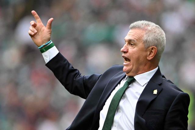 Mexico's head coach Javier Aguirre gestures during the 2026 World Cup Group A football match between Mexico and South Africa at the Mexico City Stadium in Mexico City on June 11, 2026. (Photo by CARL DE SOUZA / AFP)