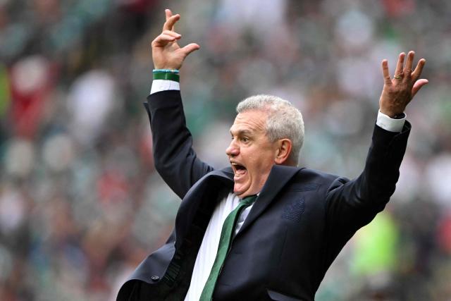Mexico's head coach Javier Aguirre gestures during the 2026 World Cup Group A football match between Mexico and South Africa at the Mexico City Stadium in Mexico City on June 11, 2026. (Photo by CARL DE SOUZA / AFP)