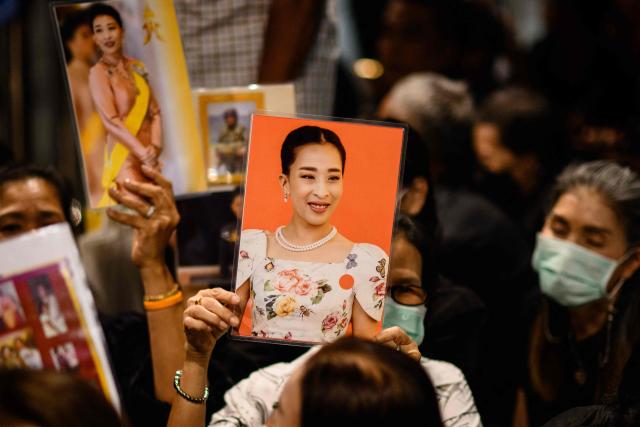 Mourners hold photos of Thai Princess Bajrakitiyabha Mahidol inside Chulalongkorn Hospital in Bangkok on June 12, 2026. Thai Princess Bajrakitiyabha Mahidol, the king's eldest daughter, has died aged 47, the royal palace announced on June 12, more than three years after she was hospitalised following a sudden illness. (Photo by ANTHONY WALLACE / AFP)