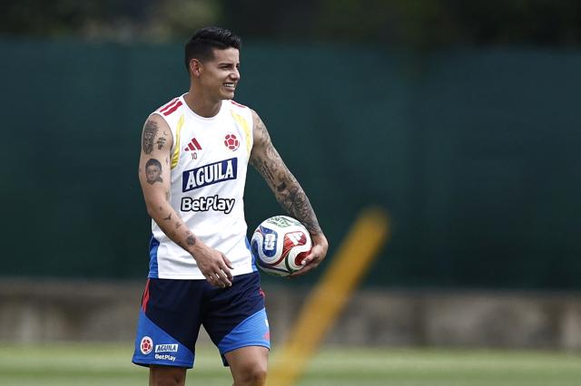 Colombia's midfielder #10 James Rodriguez takes part in a training session for the FIFA 2026 World Cup at the Academia Atlas FC in Guadalajara, Mexico on June 12, 2026. (Photo by Ulises RUIZ / AFP)