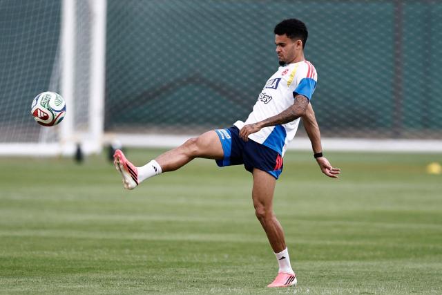 Colombia's forward #07 Luis Diaz controls the ball during a training session for the FIFA 2026 World Cup at the Academia Atlas FC in Guadalajara, Mexico on June 12, 2026. (Photo by Ulises RUIZ / AFP)
