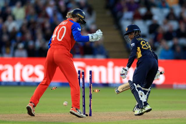 bAILS FLY AS Sri Lanka's Harshitha Samarawickrama loses her wicket on the first day of the ICC Women's T20 cricket World Cup 2026 Group 2 stage cricket match between England and Sri Lanka at Edgbaston cricket ground in Birmingham, central England on June 12, 2026. (Photo by Darren Staples / AFP)