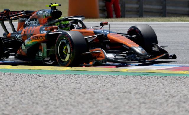 McLaren's British driver Lando Norris takes part in the third practice session at the Circuit de Catalunya ahead of the Catalonia Formula One Grand Prix in Montmelo, on the outskirts of Barcelona on June 13, 2026. (Photo by Manaure QUINTERO / AFP)