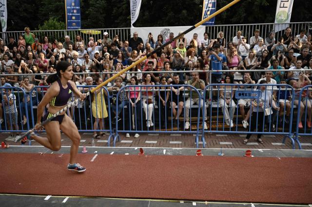 Greece's Katerina Stefanidi competes in the International pole vault competition entitled "Fly in SKg sky" next to Arch of Galerius, in Thessaloniki on June 13, 2026. (Photo by Sakis Mitrolidis / AFP)