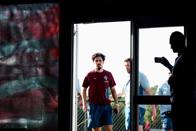 Portugal's midfielder #23 Vitinha arrives to a press conference during the FIFA 2026 World Cup football tournament, at Gardens North County District Park in West Palm Beach, Florida on June 13, 2026. (Photo by PATRICIA DE MELO MOREIRA / AFP)