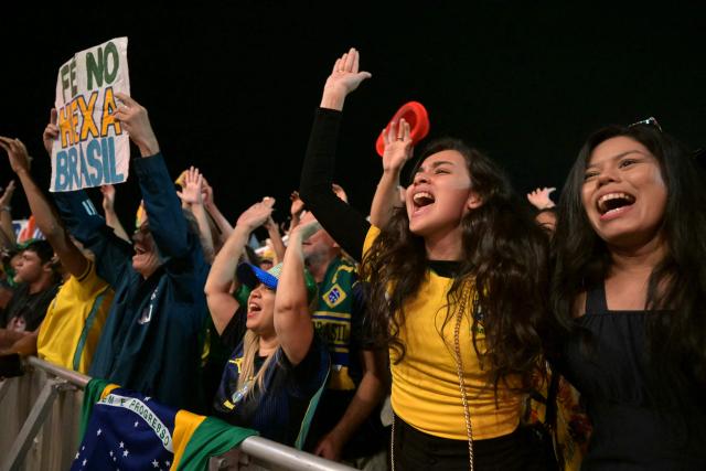 Brazilian fans watch the live broadcast of the 2026 World Cup football match between Brazil and Morocco at the Copacabana Arena in Rio de Janeiro, Brazil, on June 13 2026. (Photo by NELSON ALMEIDA / AFP)