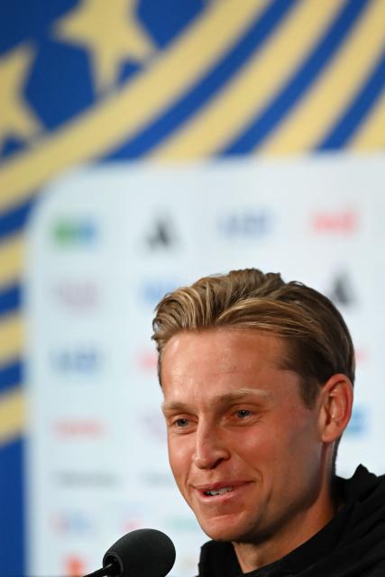 Netherlands' midfielder #21 Frenkie de Jong attends a press conference ahead of Netherlands' 2026 World Cup football tournament Group F football match against Japan in Dallas on June 13, 2026.  (Photo by Paul ELLIS / AFP)
