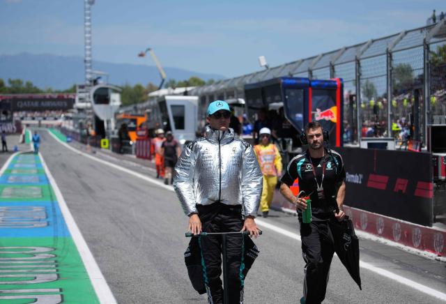 Mercedes' British driver George Russell arrives prior the Catalonia Formula One Grand Prix at the Circuit de Catalunya in Montmelo, on the outskirts of Barcelona, on June 14, 2026. (Photo by Manaure QUINTERO / AFP)