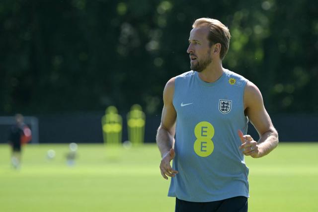 England's forward #09 Harry Kane takes part in a training session at Swope Soccer Village in Kansas city on June 14, 2026, on the eve of their 2026 World Cup football tournament Group L football match against Croatia. (Photo by Juan MABROMATA / AFP)