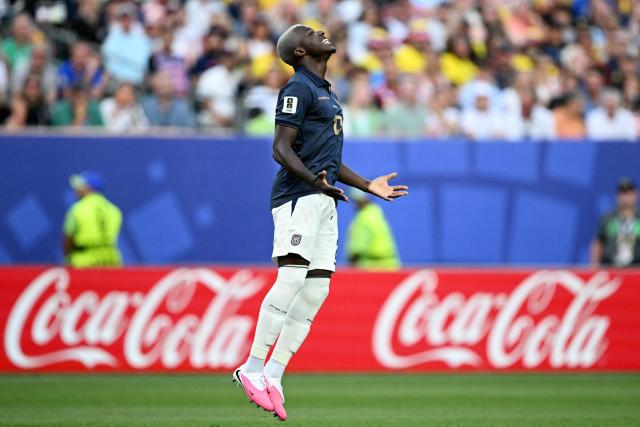 Ecuador's midfielder #23 Moises Caicedo reacts after failing to score during the 2026 World Cup Group E football match between Ivory Coast and Ecuador at the Philadelphia Stadium in Philadelphia on June 14, 2026.  (Photo by MAURO PIMENTEL / AFP)