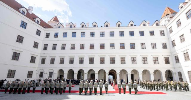 Slovakia's prime minister Robert Fico and Indian Prime Minister Narendra Modi inspect a military guard of honour at Bratislava’s castle in Bratislava, Slovakia, on June 15, 2026. (Photo by Joe Klamar / AFP)