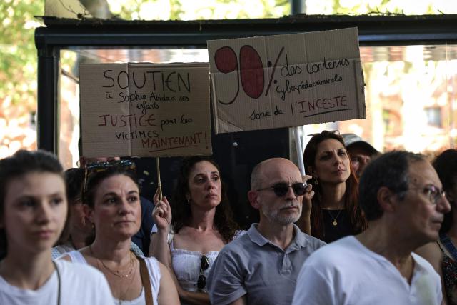 Protestors gather outside Toulouse courthouse to demand a law against violence towards minors following the death of 11-year Lyhanna, in Toulouse, on June 15, 2026. (Photo by Valentine CHAPUIS / AFP)