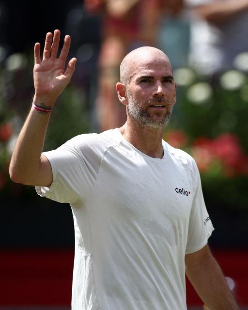 France's Adrian Mannarino celebrates winning against Czech Republic's Jakub Mensik during their men's singles round of 32 tennis match on day two of the ATP HSBC Championships at Queen's Club in west London on June 16, 2026. (Photo by Henry Nicholls / AFP)