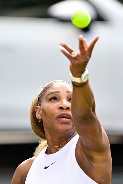 US tennis player Serena Williams serves the ball as she plays with Czech Republic's Karolina Muchova against New Zealand's Erin Routliffe and Mexico's Giuliana Olmos during the women's doubles round of 16 match at the WTA500 Berlin Tennis Open tournament in Berlin on June 16, 2026. (Photo by Tobias SCHWARZ / AFP)