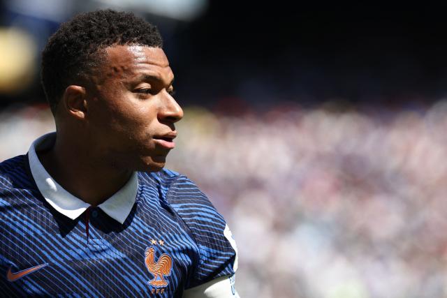 France's forward #10 Kylian Mbappe reacts during the 2026 World Cup Group I football match between France and Senegal at the New York/New Jersey Stadium in East Rutherford on June 16, 2026.  (Photo by FRANCK FIFE / AFP)